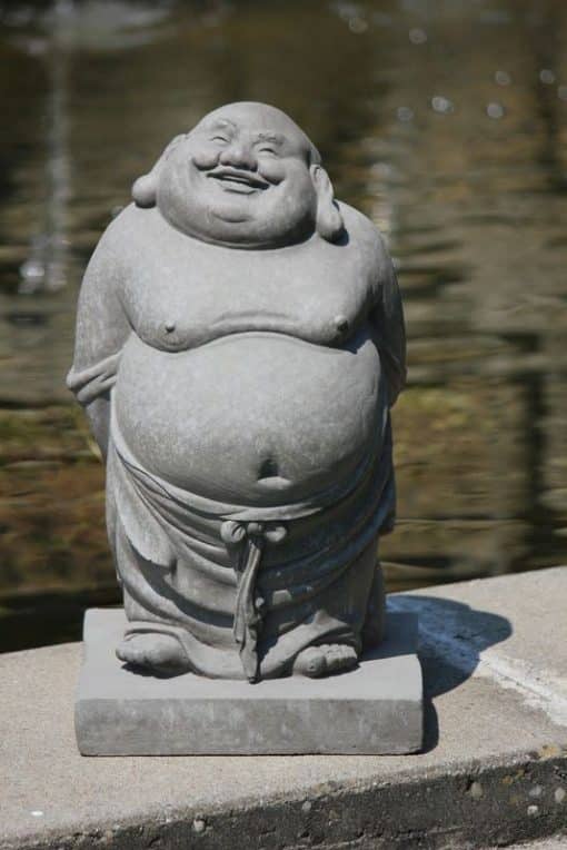 Boeddha beeld staand lachend – happy dikbuik boeddhabeeld grijs 44cm 2
